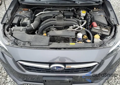 2020 Subaru Impreza из США, поврежденный, VIN 4S3GTAB64L3718053